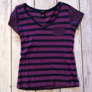Striped V-neck T-shirt